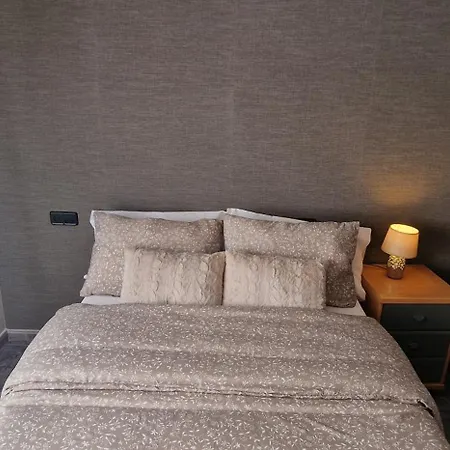 Castillo De Raices - 5 Pax Y Wifi - Vut-5773-as Raices Nuevo